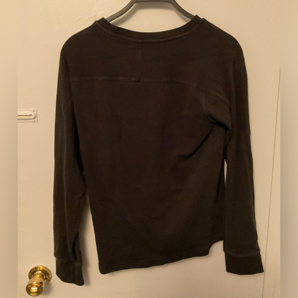 American Eagle long sleeve - Picture 2 of 2